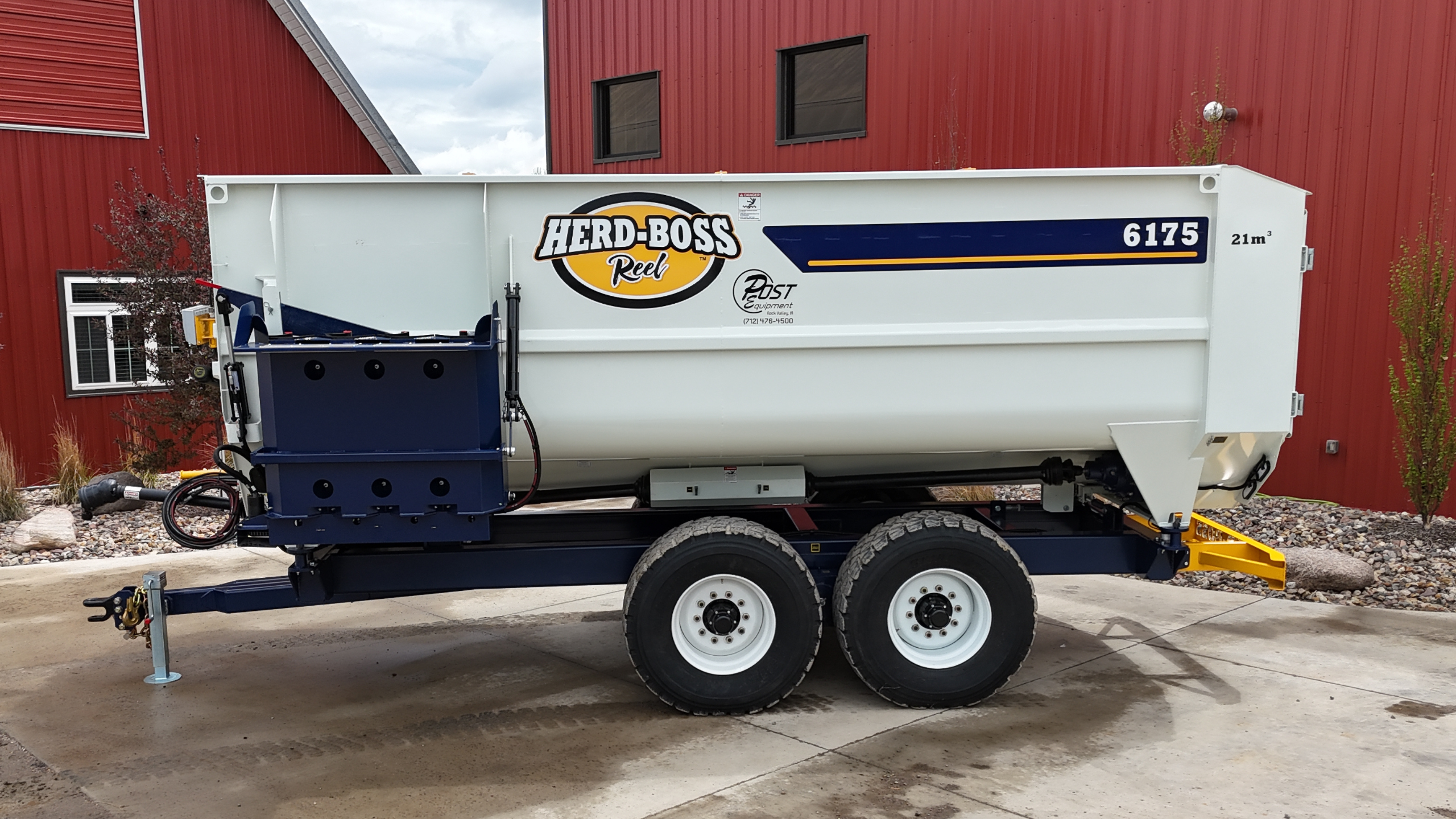 Herd-Boss 6175 Reel Mixer